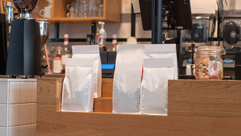 stand up pouches manufacturers
